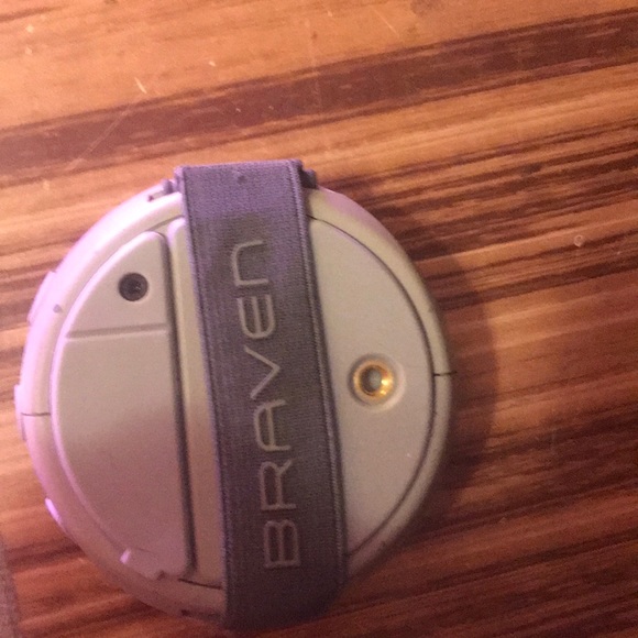 Portable speaker - Picture 2 of 2